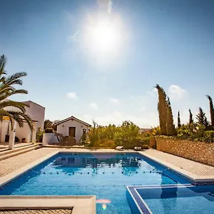 casa-do-pocinho.hotelaalgarve.com/